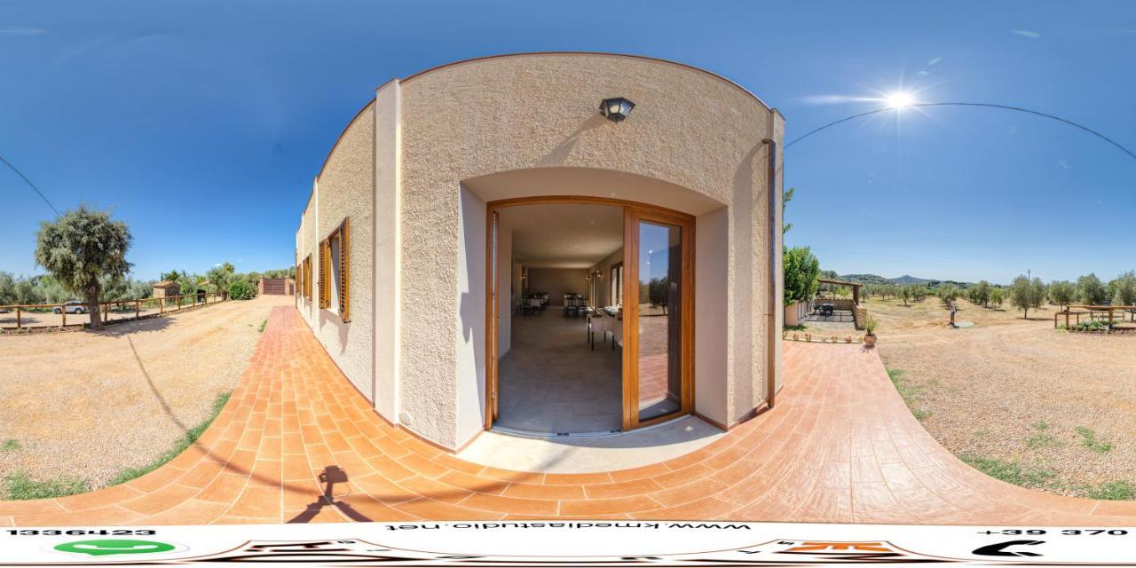 Agriturismo Il Vecchio Olivo Кастаньето-Кардуччи Экстерьер фото